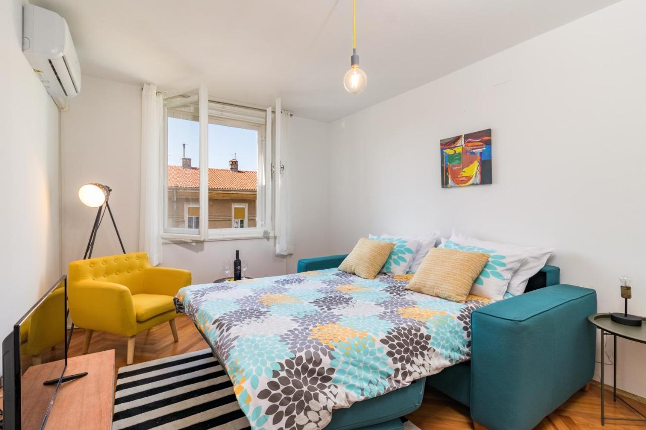 Quirky Apartment Arena With Parking Pula Exteriér fotografie